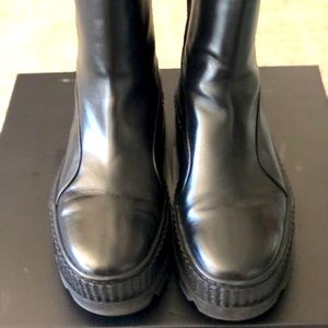 Puma Fenty Chelsea Sneaker Boots size 9.5